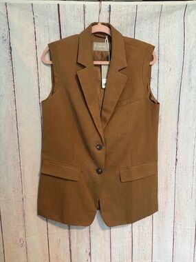 NWT Everlane The Tencel Sleeveless Blazer- No Belt